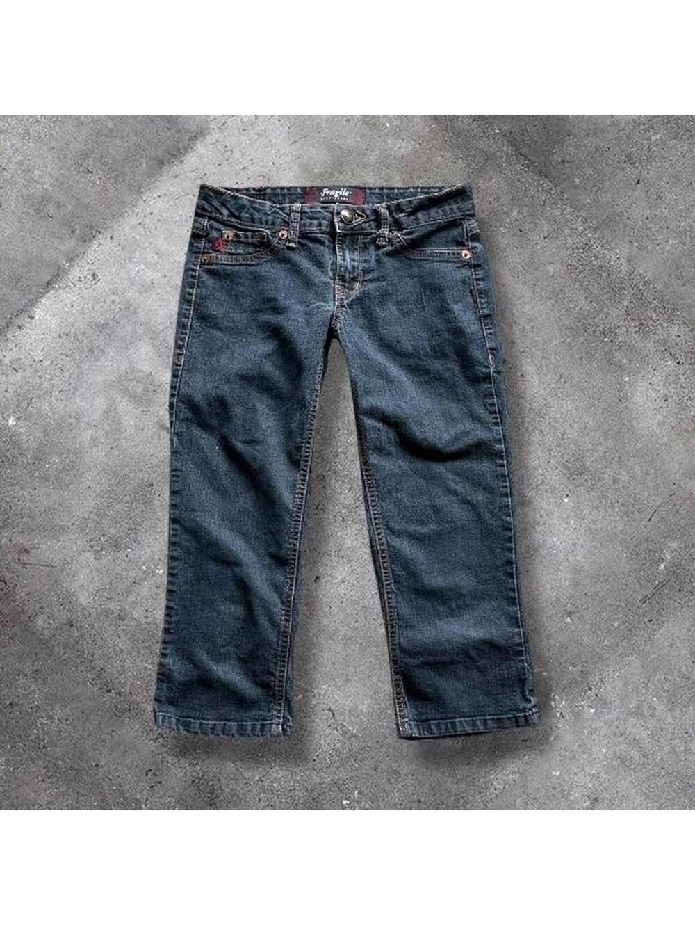 Y2K Fragile Low Rise Capris, size 3